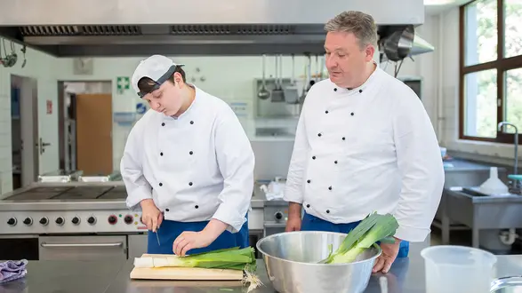 xDSC_3822_Koch_Kueche_Ausbildung.jpg