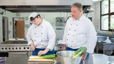 xDSC_3822_Koch_Kueche_Ausbildung.jpg