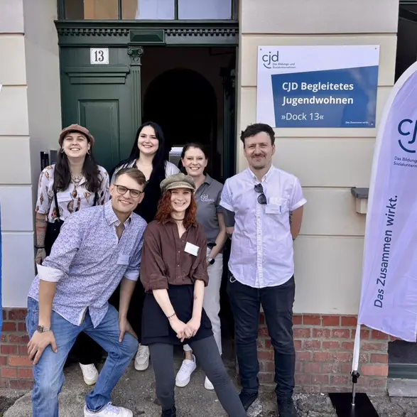 Das Team des Wohnangebots "Dock 13"