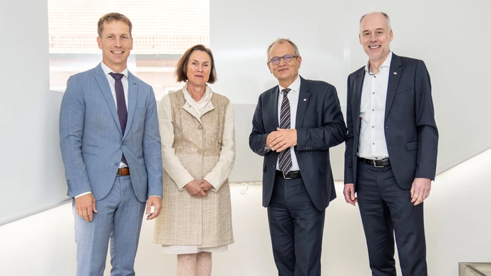 V. l. n. r.: Oliver Stier, Sprecher des CJD Vorstands, Dr. Kornelie Schütz-Scheifele, Präsidentin des CJD, Ulrich Lilie, Präsident Diakonie Deutschland, und Steffen Waldminghaus, Präses CVJM Deutschland.