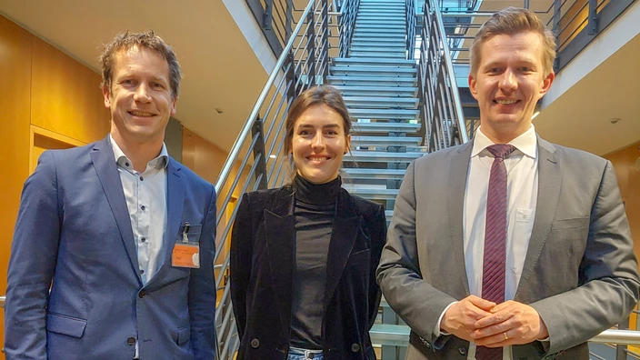 Vorstandssprecher Oliver Stier, Fachreferentin Elisa Meyer, Matthias Seestern-Pauly MdB (FDP)