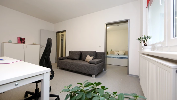 Ein Zimmer im Studentenwohnheim Ilmenau