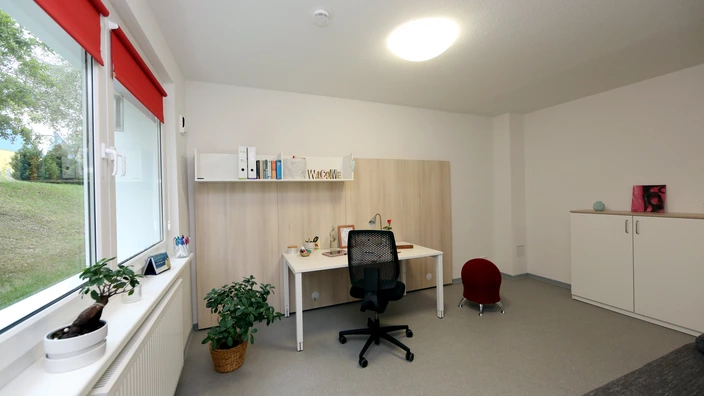 Ein Zimmer im Studentenwohnheim Ilmenau