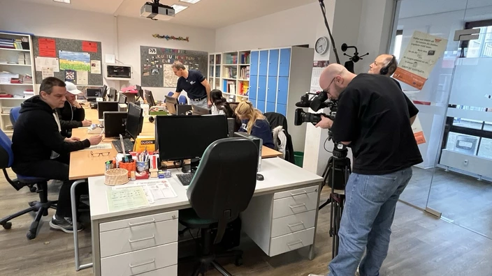 Dreharbeiten im Alphabetisierungskurs