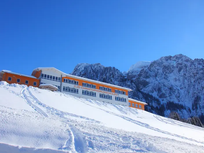 CJD Christophorusschule Berchtesgaden im Winter